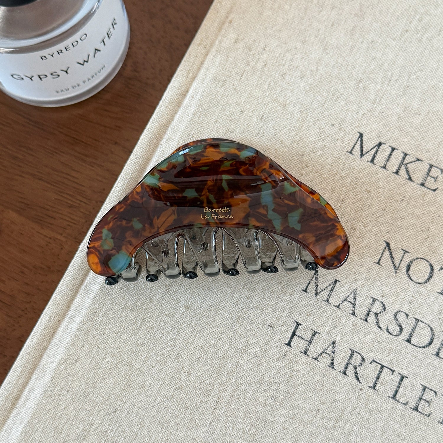 Elegant Crescent Arc Acetate Hair Claw Clip, Medium Moon Shape Jaw Clip for Women