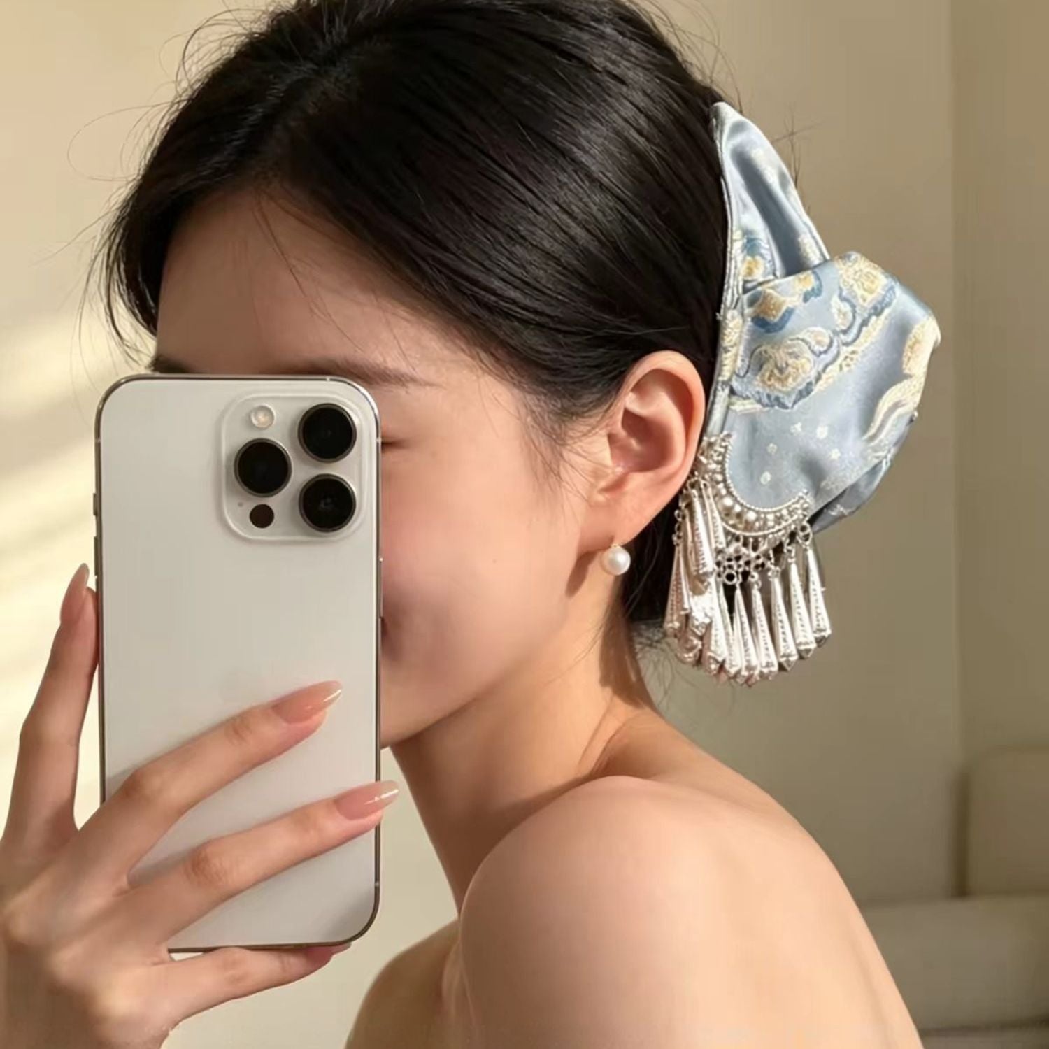 New Chinese Ethnic Tassel Fabric Hair Claw Clip Silver Tone Shark Clip