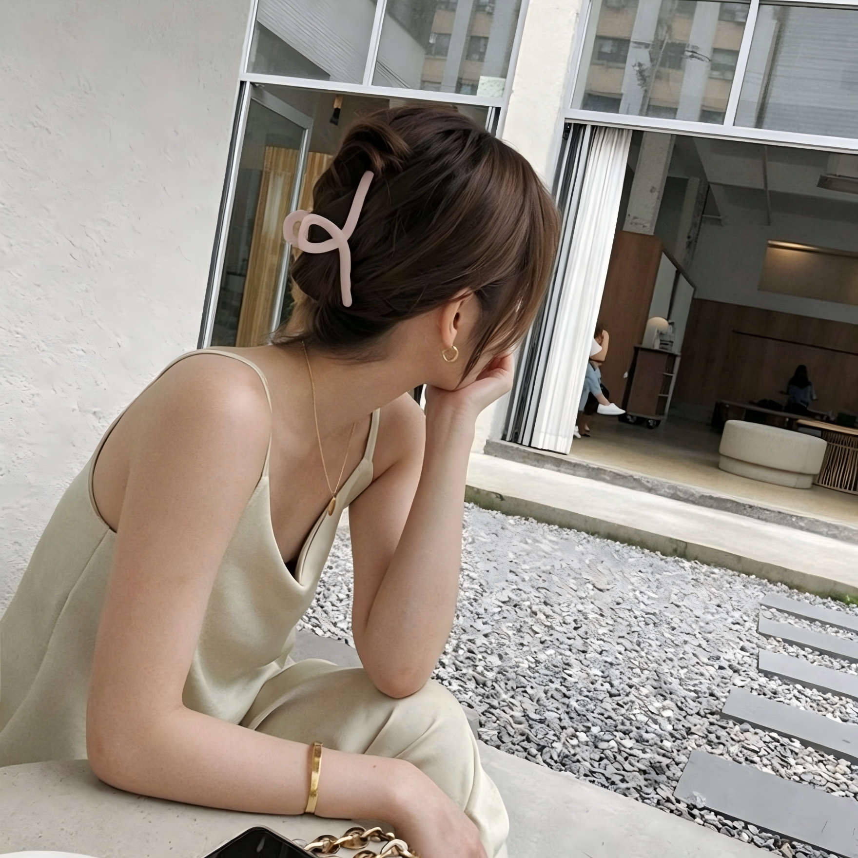 Minimalist Solid Color Cross Claw Clip