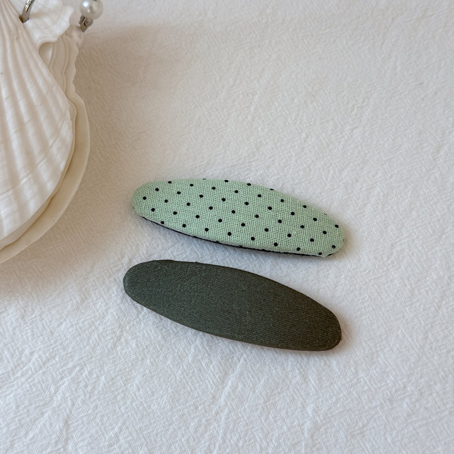 Polka Dot & Solid Oval BB Hair Clips Set of 2, Sweet Daily Side Bang Barrettes