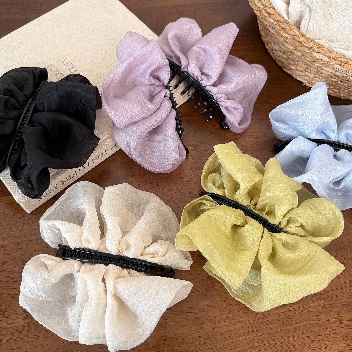 Elegant Tulle Puff Claw Clip
